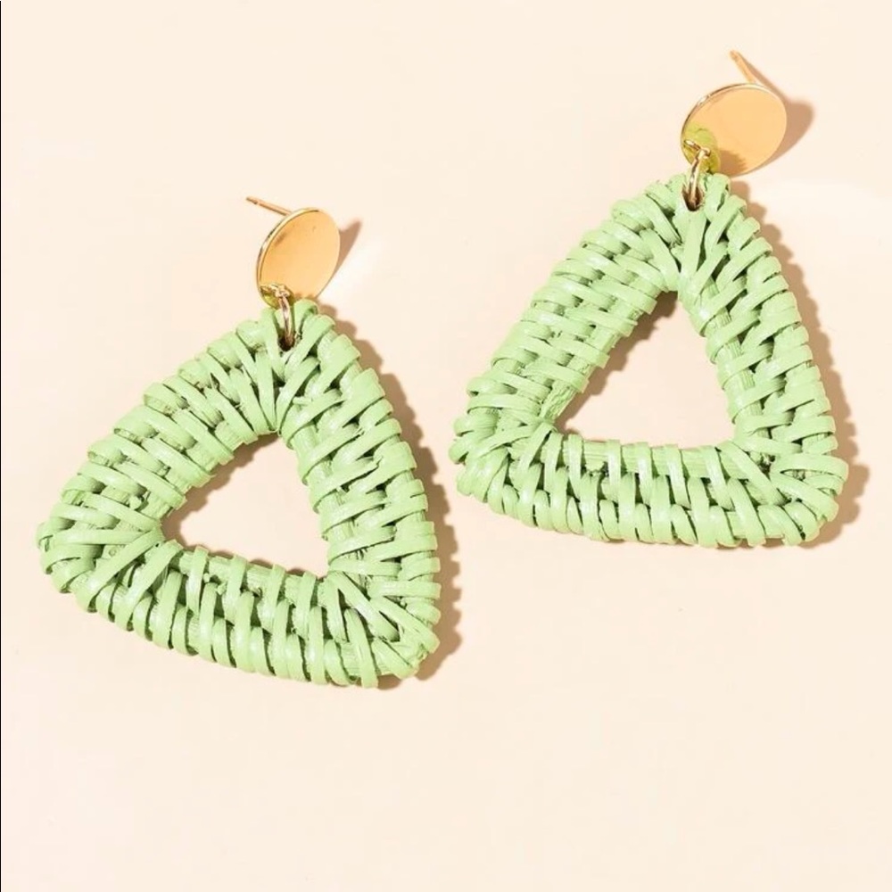 Earrings , Green , not heavy